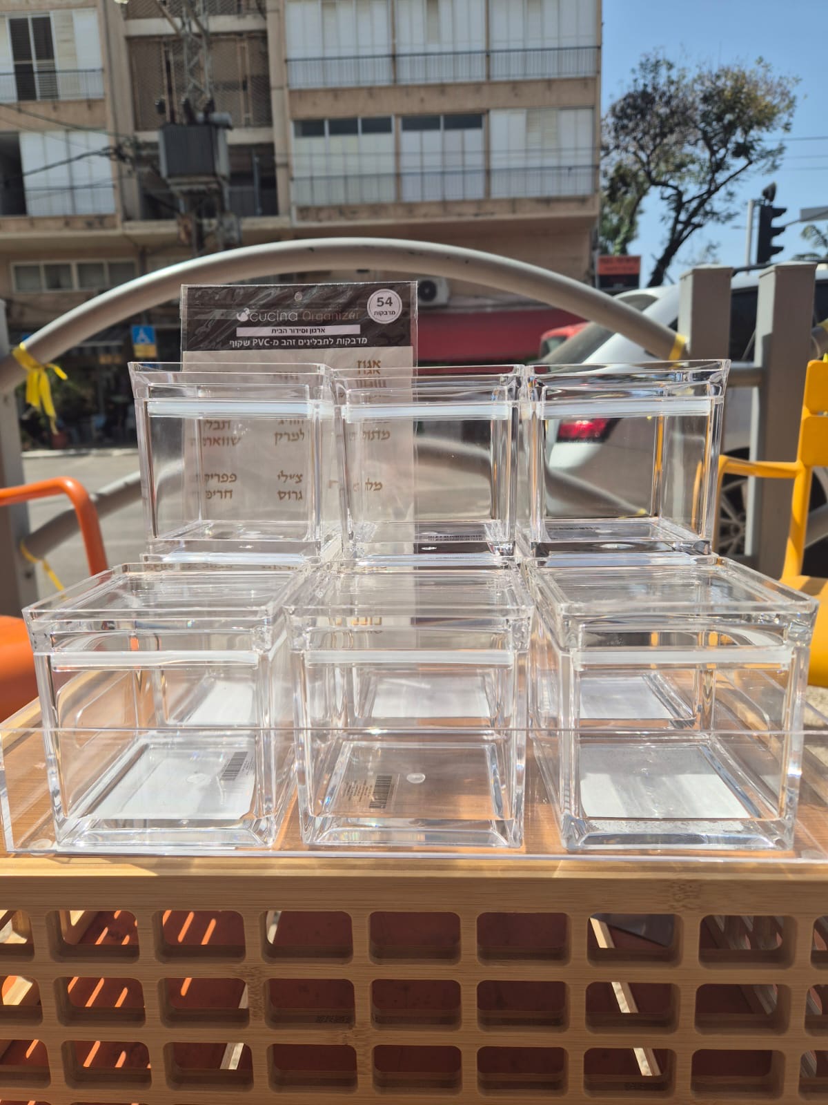 9 קופסאות אקריל 300 מ״ל + מדבקות לתבלינים pvc + מגש אקריל