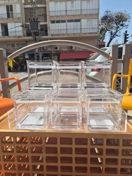 9 קופסאות אקריל 300 מ״ל + מדבקות לתבלינים pvc + מגש אקריל